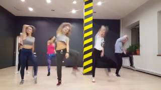 Ariana Grande Ft Nicky Minaj - Side To Side Choreography