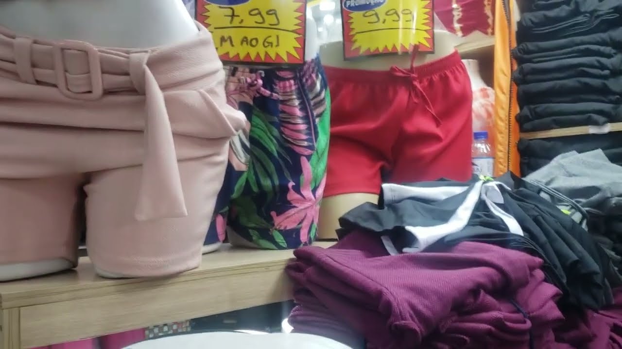 Feirinha da Concórdia - Já viram tanta variedade em uma só foto? #Lingerie  boa e barata é na Feirinha da Concórdia! #feirinhadaconcórdia #brás # lingerie #compras #lojas #modaintima #calcinha #sutiã #atacado #varejo