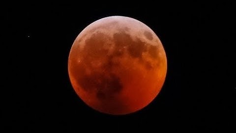 Total Lunar Eclipse With Nikon P900