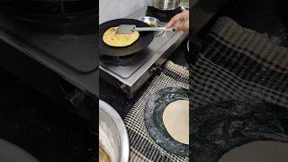 Aalu pratha 🍽️😄#aaluprantha #lalliii #food #recipe #cooking #viral #easyrecipe #youtubeshorts