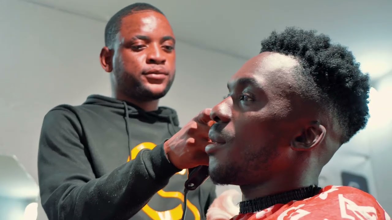 Vida Dura - Lucas Lú