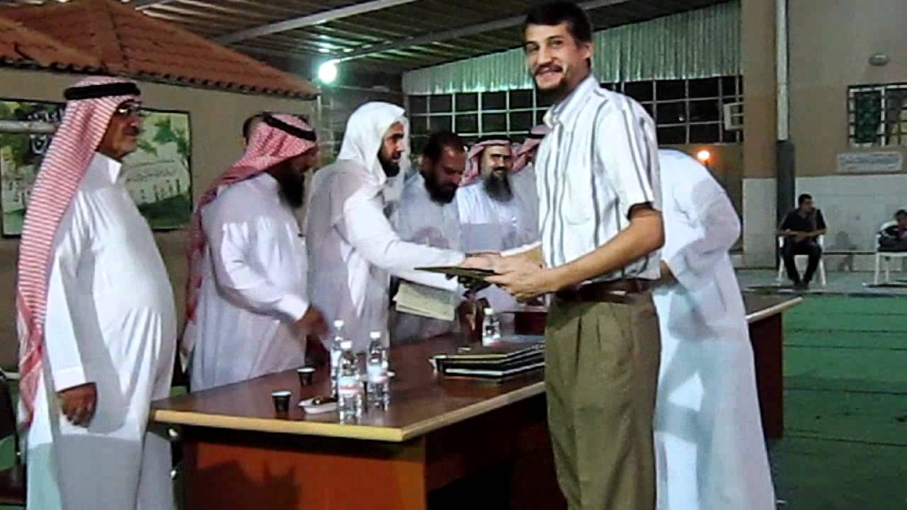 تكريم معلمي ثانوية مدارس الهدى الأهليةة.mp4