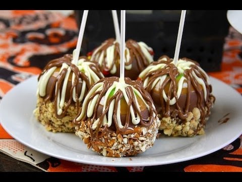 DIY: Gourmet Candy Apples | ShowMeCute