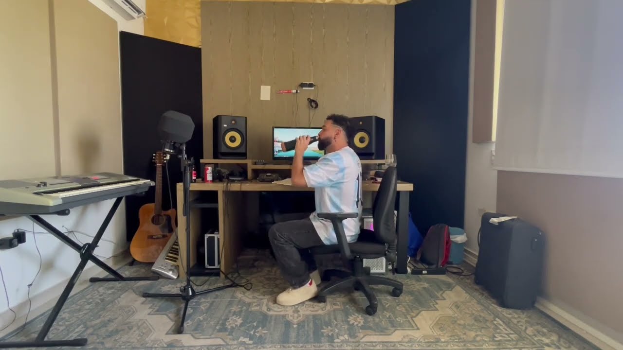 Regardez El Inevitable (Visual) - Curvelo James sur YouTube Regardez El Inevitable (Visual) - Curvelo James sur YouTube