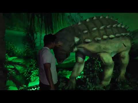 UN DIA EN EL ZOOLÓGICO DE HUACHIPA DINOSAURIOS 