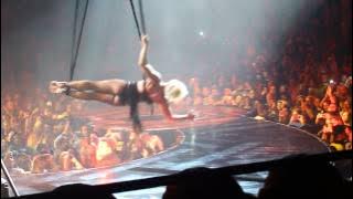 Pink live in Toronto 2013 - Try
