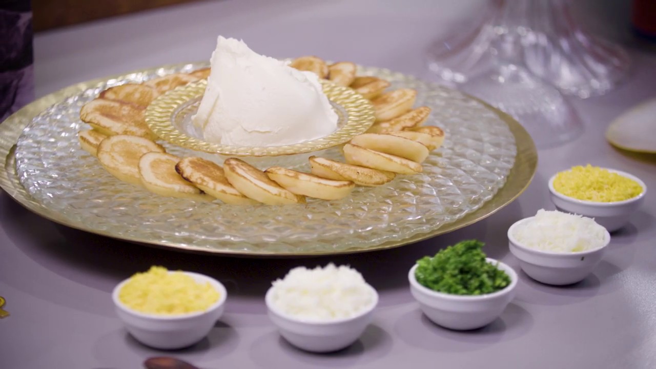 MOET Tasting Hamper Series VEUVE CLICQUOT & OSCIETRA CAVIAR