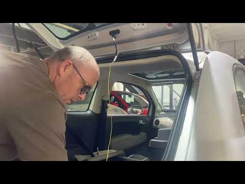 Fiat 500 lounge boot wiring harness replacement - YouTube