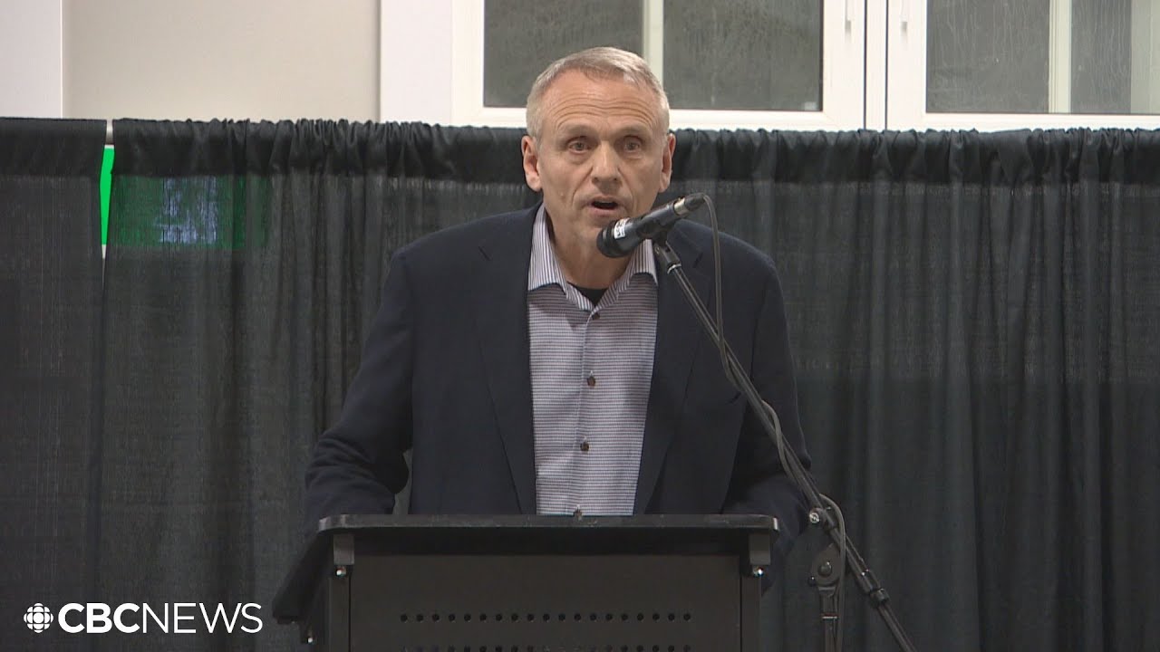 Wally Dadurich claims there is porn in Manitoba school libraries