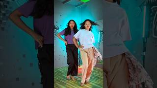 Trending music 🔥💃 #dance #profesionaldancer #dancerlife