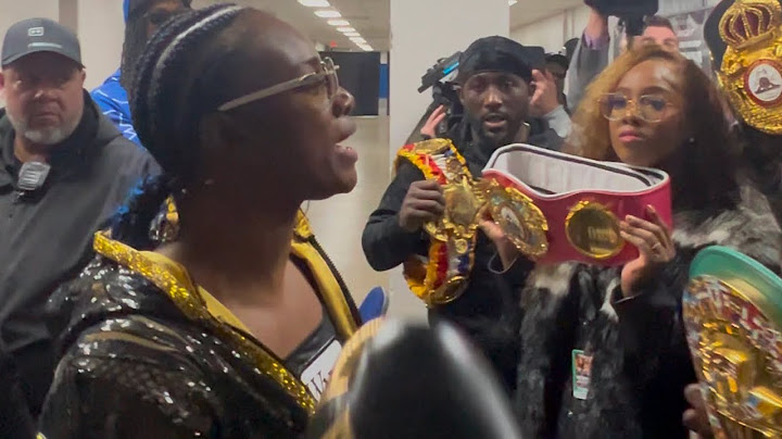 Claressa Shields & Papoose RINGWALK with Crawford vs Danielle Perkins