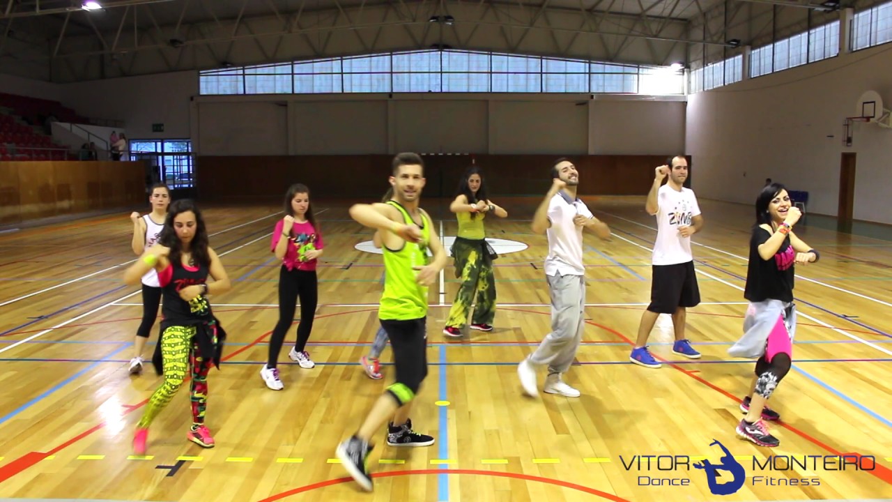Shakira, Prince Royce - Deja Vu (Zumba Choreo) by Vitor Monteiro