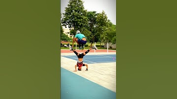 Learn skating - Stunt #skating#skates #skate#roadskating #rollerblading#rollerskating#viralshort