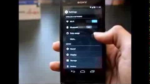 Xperia L running AOSP Android 4.4.2 Kit Kat