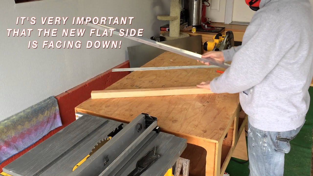 Quick and easy way to straighten wood with a table saw 