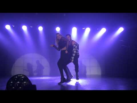 Witney Carson Val Chmerkovskiy