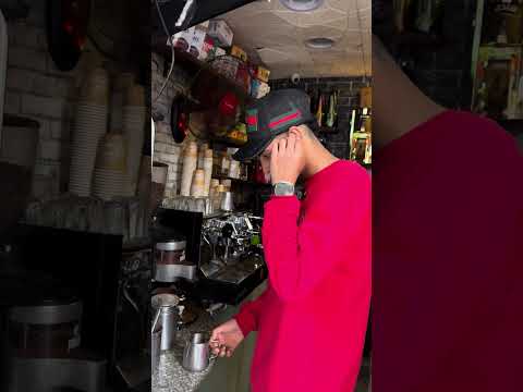 طلع بيضحك عليا بيسمع الزعامة