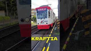 🚋✨ KRAFTIA 【鹿児島市 9505 】Passing the Level Crossing 🚋#shorts