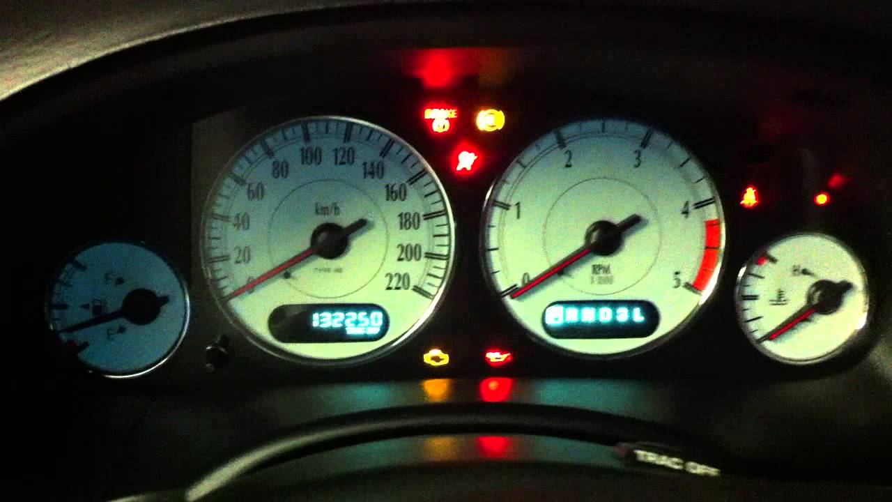 Chrysler Grand Voyager 2.8 Crd Cold Start - Youtube