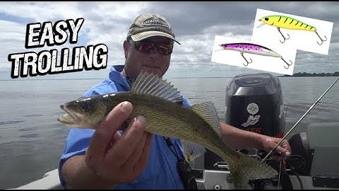 Simple Trolling for Walleyes (Tips and Tricks)