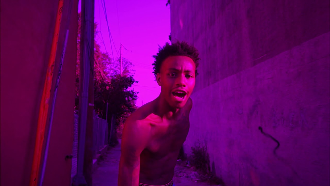 YNE TAY - STRAIGHT IN (OFFICIAL MUSIC VIDEO)