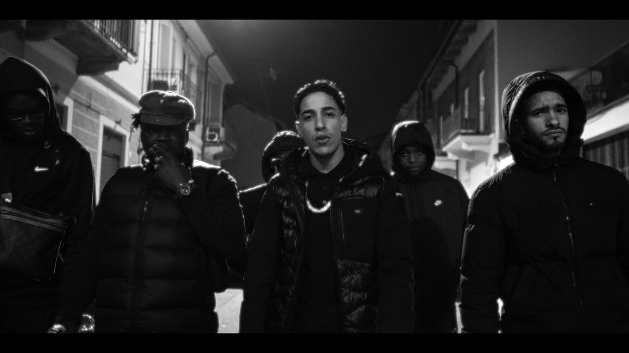 Guarda Mocro Yakuza - LIBERANTE (Official Video) su YouTube Guarda Mocro Yakuza - LIBERANTE (Official Video) su YouTube