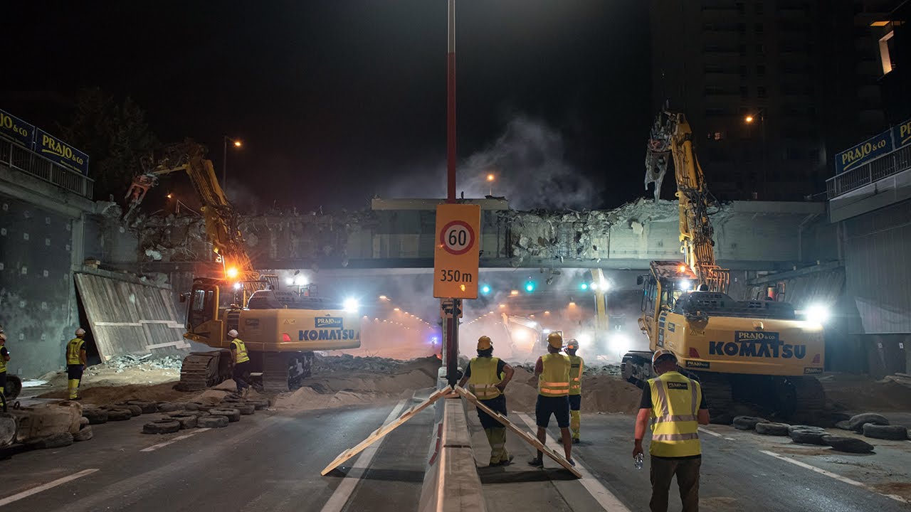 Prajo & Co: Synchron-Abbruch der Schrackbrücke in Wien