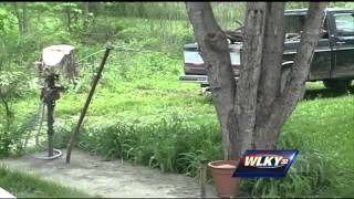 Woman kidnapped, shot by ex-fiance escapes to nearby home Woman kidnapped, shot by ex-fiance escapes to nearby home