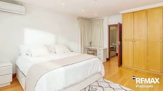 Elegant Family Residence in Old Cashan . . . Sole Mandate ! !