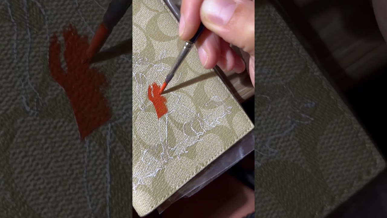 Ручная роспись обложки 