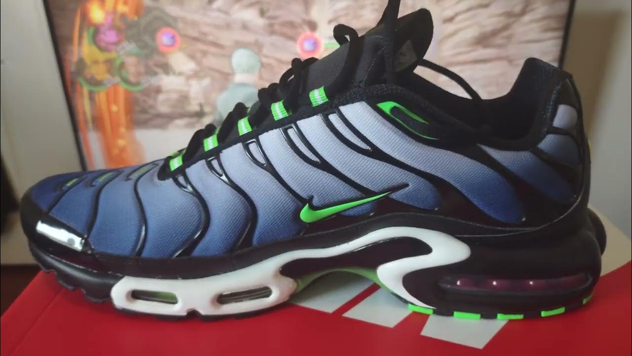 Air Max Plus TN Black Scream Green unboxing 