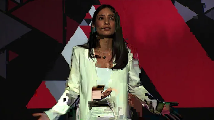 Viviendo en neutral | Cecilia Mora Orozco | TEDxUn...