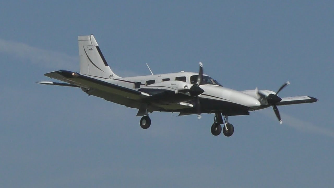 Piper PA-34-220T | Private owner | N344SE | Landing at Cannes [4K]
