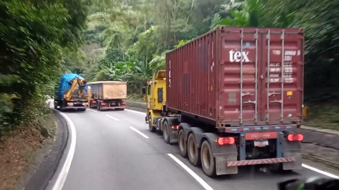 subindo a serra da Anchieta...