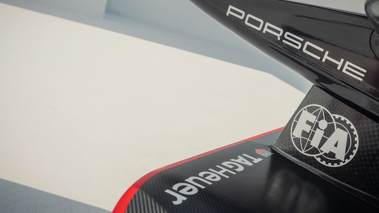 FACTORY PORSCHE 99X GEN3 EVO FOR 2024 FORMULA E WORLD CHAMPION WEHRLEIN  PRESENTED ONLINE | Pascal Wehrlein