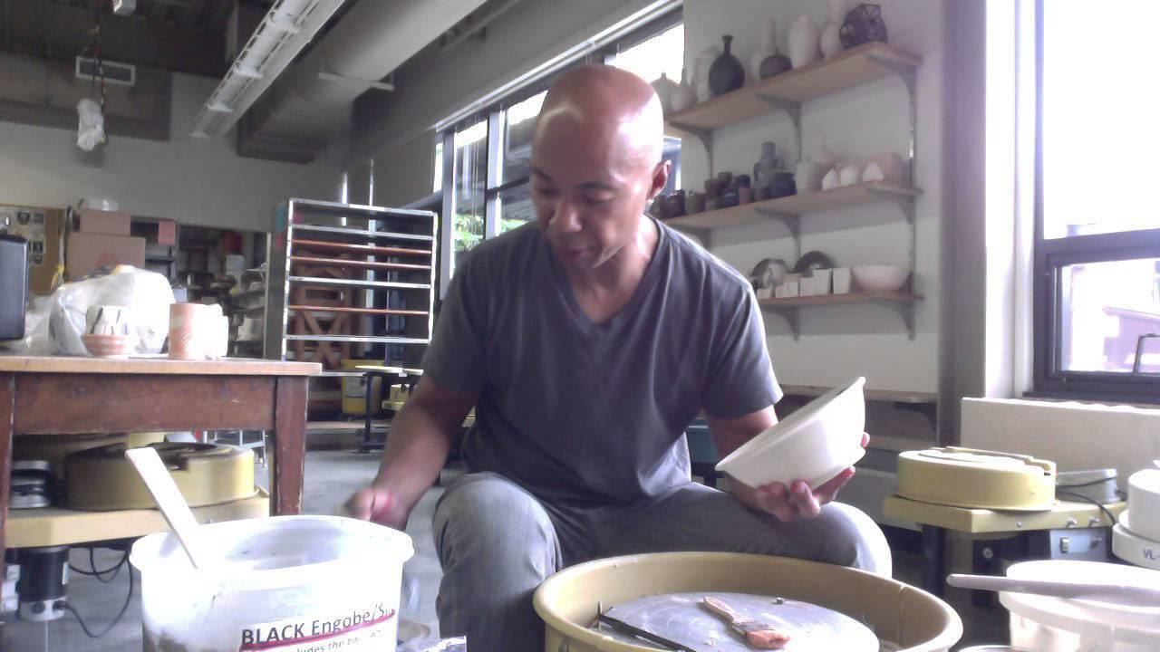 山田洋次 Yoji Yamada a Japanese potter ceramic ceramist Slipware