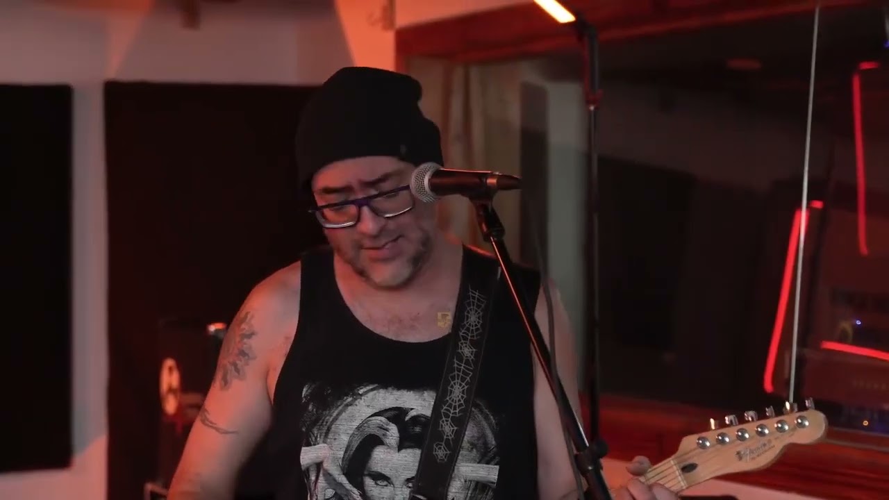 Ed - Días que (Grabado en vivo para Somos Rock con Ruth Milca)