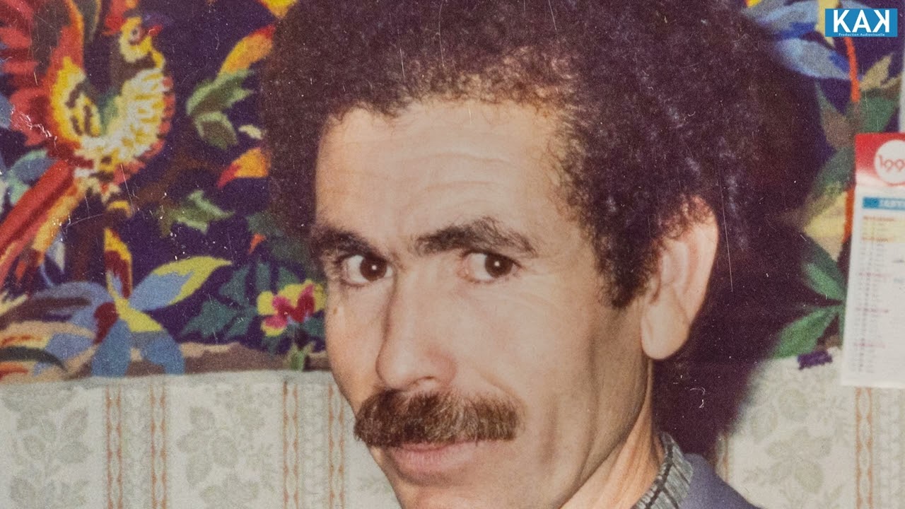 AKCHICHE LE PERROQUET 2