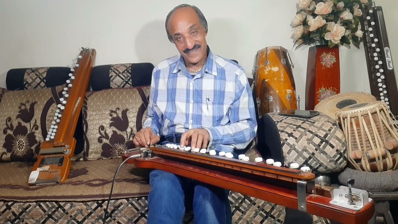 Tujhko pukare mere pyaare aaja main to mita hu teri chah me..Neel kamal