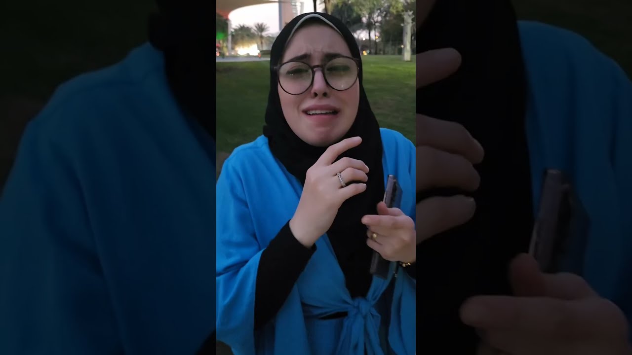 لما تفسح أختك في حديقة الديناصورات 😅