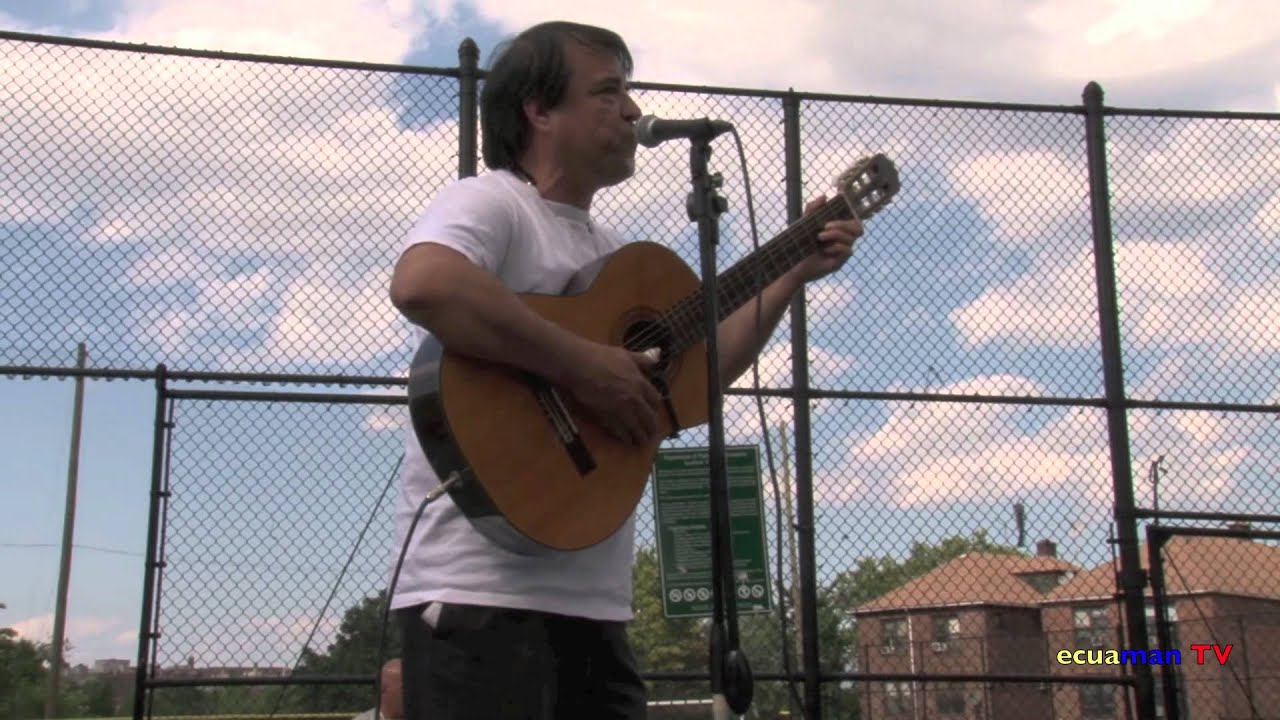 ECUATORIANOS QUE TRIUNFAN EN NEW YORK YouTube