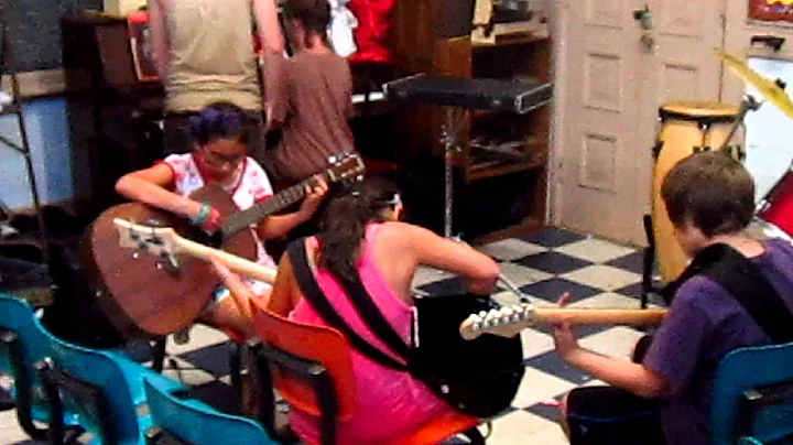 Tween Battle of the Bands #1: Get the Party Started
