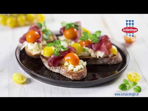 Video: Tomaten, Pfirsich, Büffelmozzarella Und Bresaola Tartine