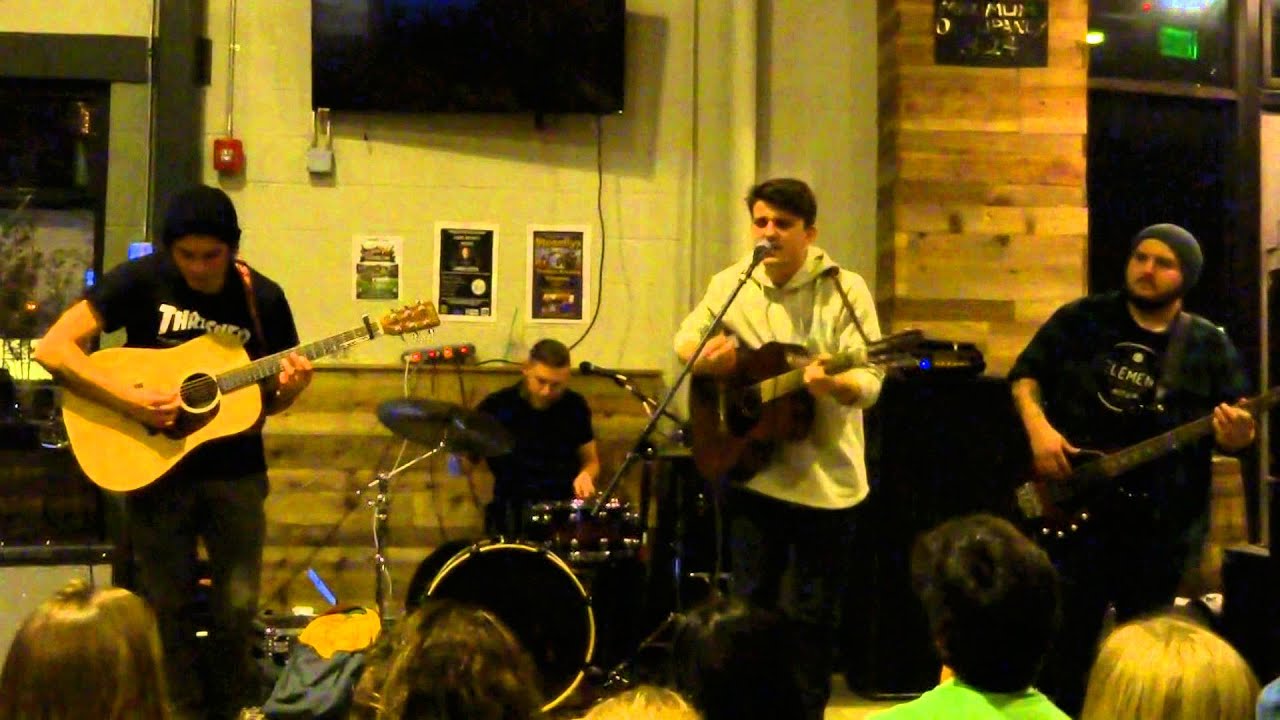 Guarda Elk Grove - "Let Go" - Temblor Brewing Co. - Bakersfield, CA 1-23-16 su YouTube Guarda Elk Grove - "Let Go" - Temblor Brewing Co. - Bakersfield, CA 1-23-16 su YouTube