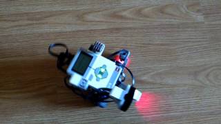 Full Mindstorms EV3 gong in a Figure 8 pattern Update