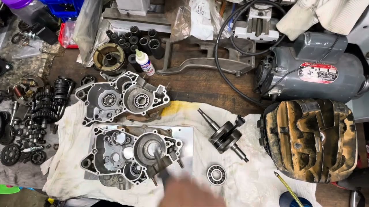 Engine Rebuild Blaster Bottom End Part 1! #crankshaft #transmission #2stroke #yamaha #motivation
