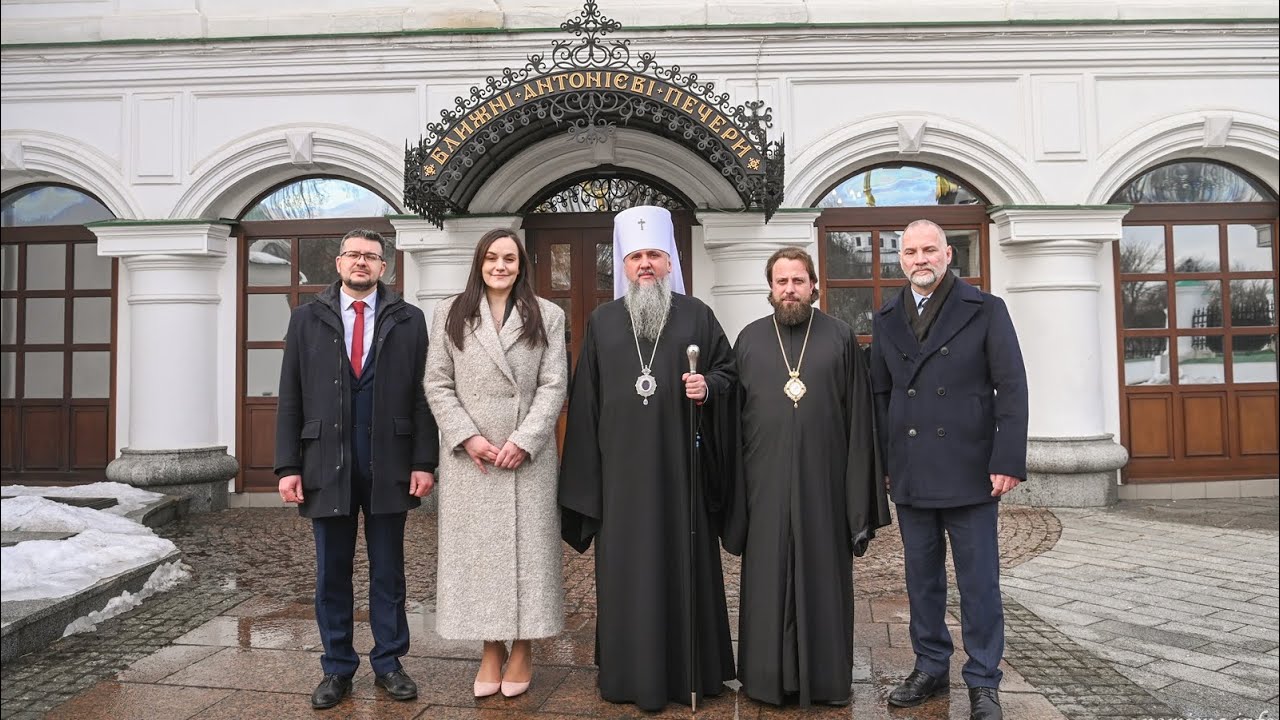 Ближні печери Лаври відриті для відвідування вірянами
