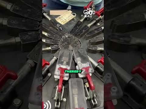 Satisfying Metal Stamping for Cake Molds #shorts