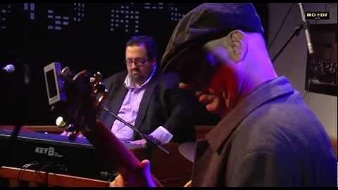 Joey DeFrancesco trio @ Moody jazz caf - 5/11/2012...