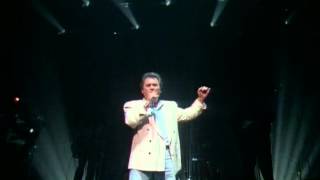 Video thumbnail of "CLAUDE NOUGARO le cinéma (live)"